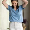 tee shirt allaitement bleu ciel beyond the sky atelier belette